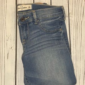 Abercrombie Kids Jeans